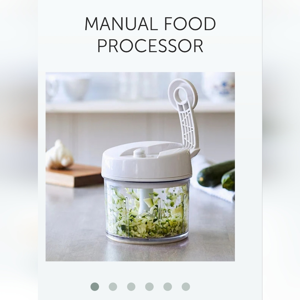 New Pampered Chef Manual Food Processor